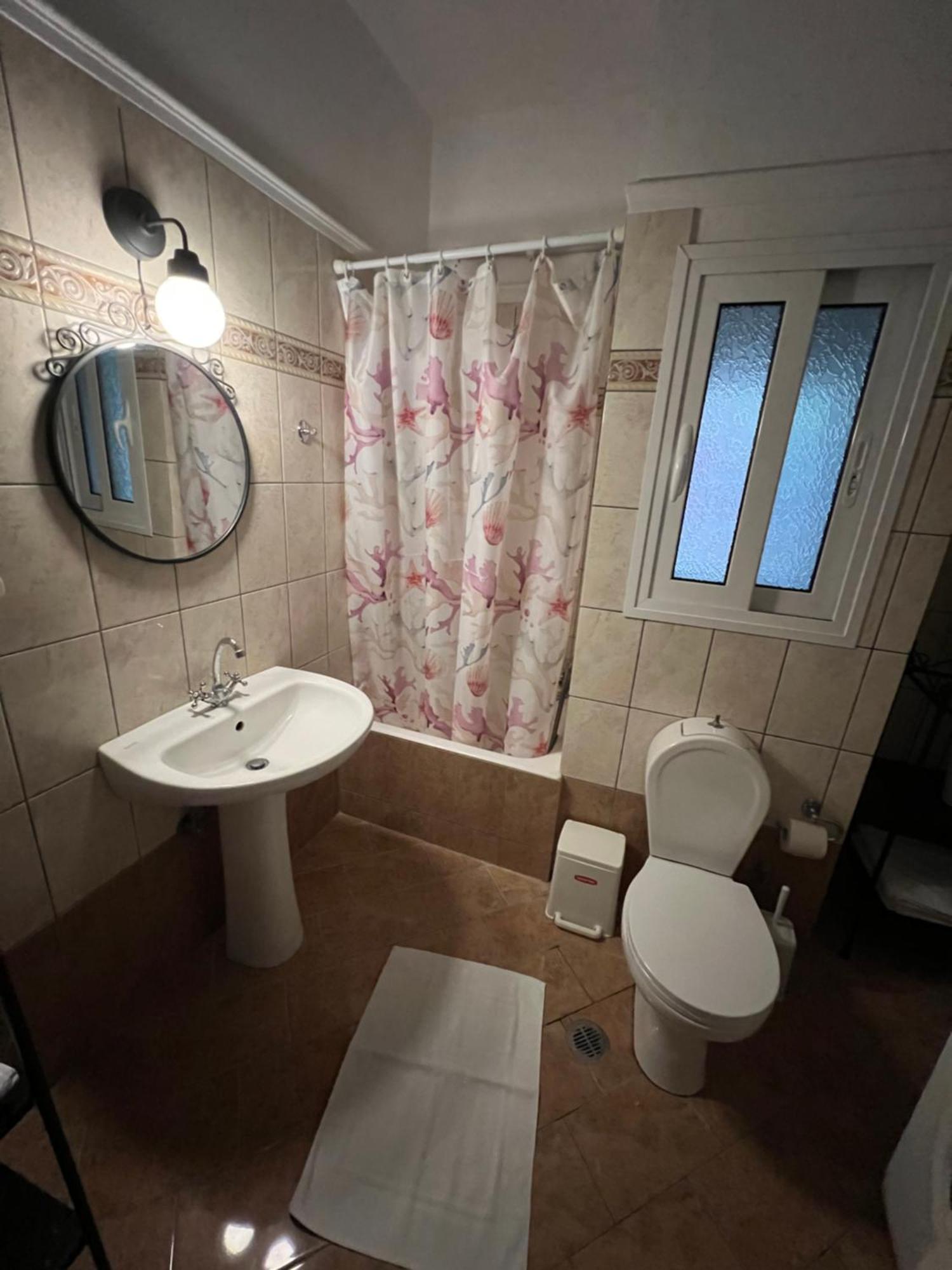 Niki Apartment 80 M2 In Gribovo Nafpaktos Exterior photo
