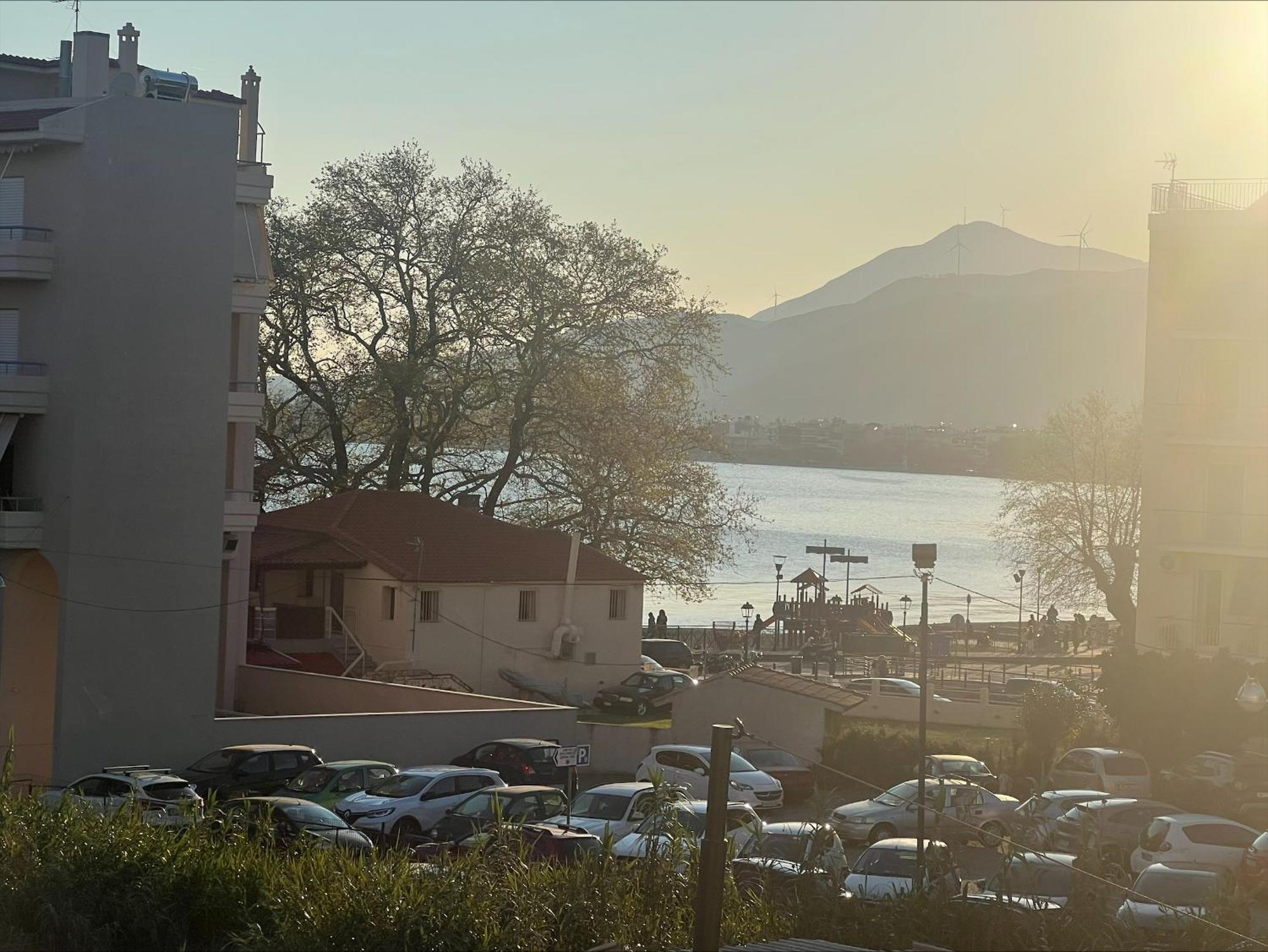 Niki Apartment 80 M2 In Gribovo Nafpaktos Exterior photo